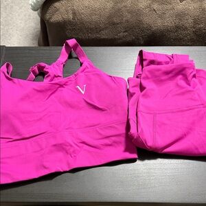 Vitae Workout Set sports bra and leggings